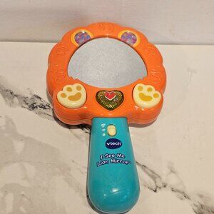 VTech I See Me Lion Mirror Interactive Baby / Toddler toy